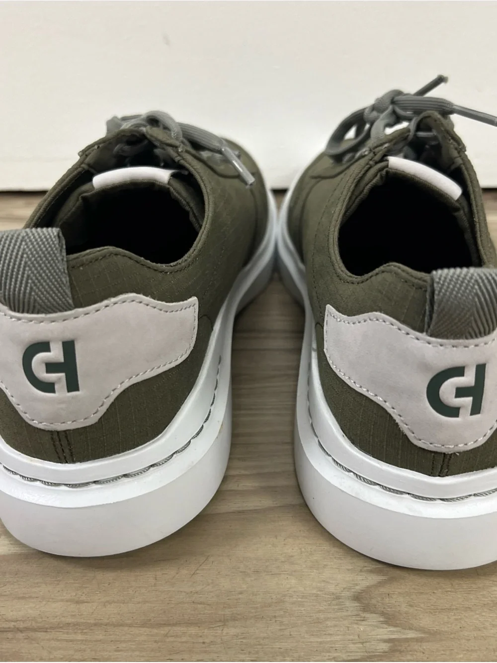 Cole Haan Grandpro Rally Sneakers Olive Lifestyle Shoes Men's 9 Wide C35002 NWOB